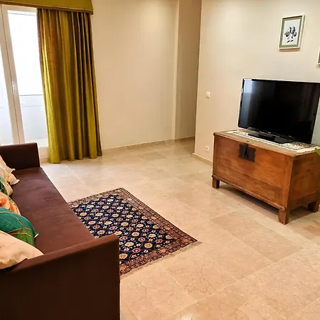 Iris Villa